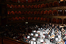 在意大利罗马歌剧院拍摄的“中华风韵”交响音乐会现场。