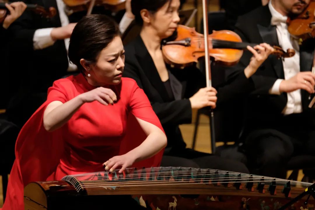 中国爱乐乐团曹蕾图片